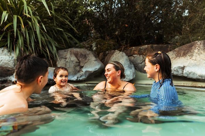 Mini Group Pass - 2 adults & 3 children